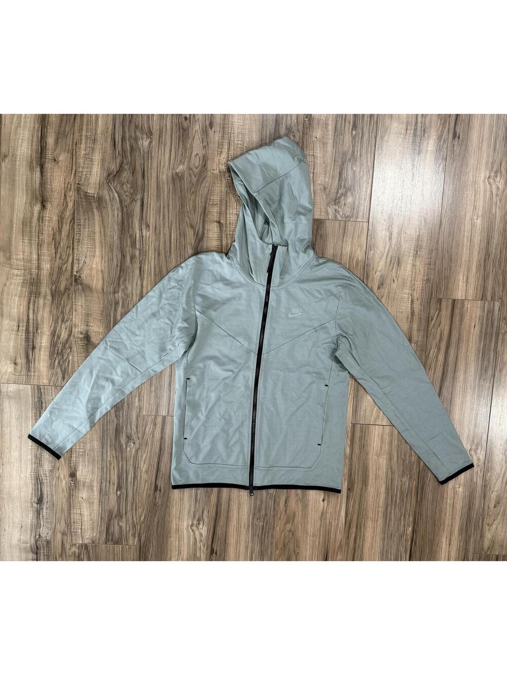 Nike Sportswear Tech Fleece Men's Lightweight Full-Zip Hoodie
